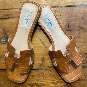 Steven by Steve Madden HADYN COGNAC, size 6